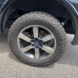 2017 FORD F-150 XLT — миниатюра 18