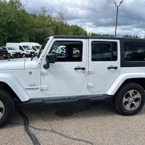 2017 JEEP WRANGLER UNLIMITED SAHARA — фото 4