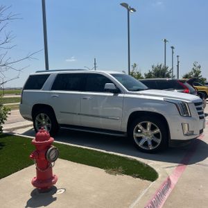 2018 Cadillac ESCALADE LUXURY — фото 10