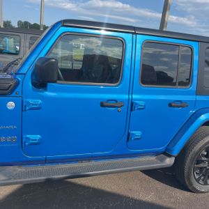 JEEP WRANGLER 4XE SAHARA 4X4 - 4