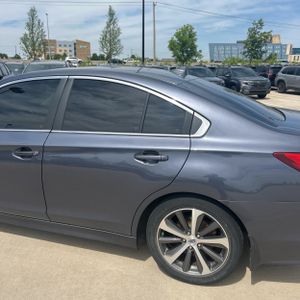 SUBARU LEGACY 2.5I LIMITED - 6