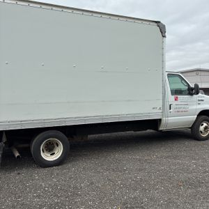 FORD E-350 CUTAWAY - 9