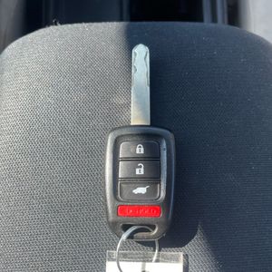 2015 Honda CR-V LX — миниатюра 47