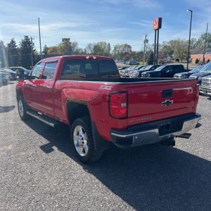 CHEVROLET SILVERADO - 5