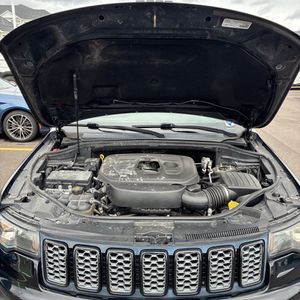 صورة 43 لـ 2017 JEEP GRAND CHEROKEE ALTITUDE