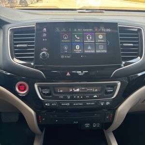 صورة 37 لـ 2020 Honda PILOT TOURING