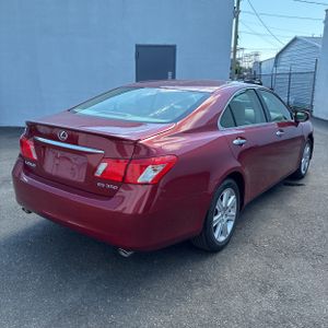 صورة 8 لـ 2009 Lexus ES 350 BASE