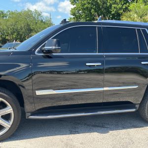 CADILLAC ESCALADE LUXURY - 4