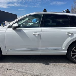 AUDI Q7 3.0T PREMIUM - 4
