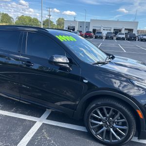 2019 Cadillac XT4 SPORT — фото 13