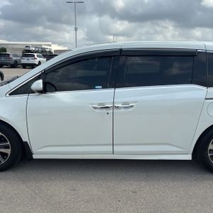 HONDA ODYSSEY TOURING ELITE - 4