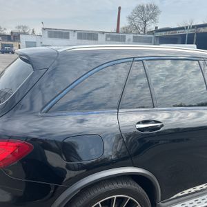 MERCEDES-BENZ GLC AMG - 9