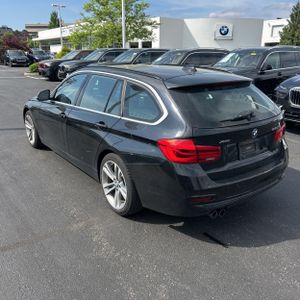 BMW 330I XDRIVE - 5