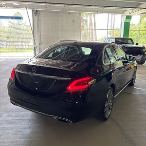 صورة 8 لـ 2019 Mercedes-BENZ C-CLASS
