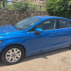 2019 FORD FUSION S 照片 2