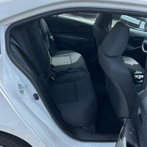 2025 Toyota COROLLA LE — миниатюра 33