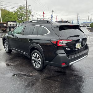 SUBARU OUTBACK LIMITED XT - 5