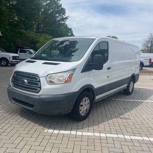Ford Transit 150 - 1