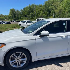 FORD FUSION SE - 2