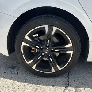 2024 KIA K5 GT-LINE thumbnail 19