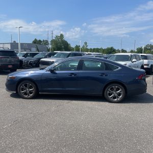 2023 Honda ACCORD EX photo 3