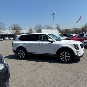 KIA TELLURIDE S - 10