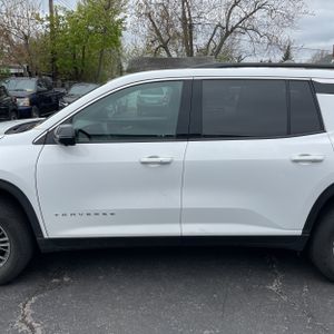 CHEVROLET TRAVERSE - 4
