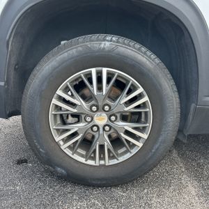 2024 Chevrolet TRAVERSE LS — миниатюра 19