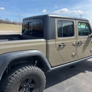 JEEP GLADIATOR SPORT S - 9