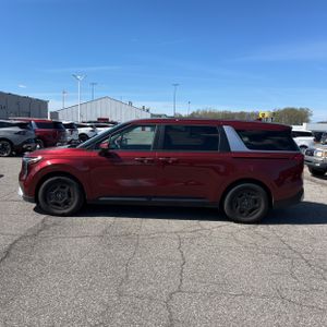 KIA CARNIVAL LXS - 3