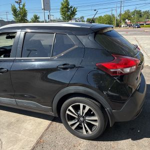 NISSAN KICKS SV - 6