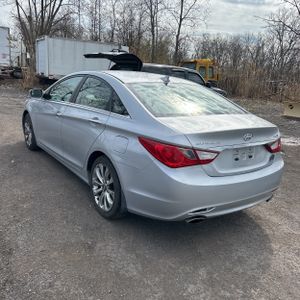 HYUNDAI SONATA LIMITED 2.0T - 5