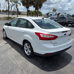 FORD FOCUS SE - 5
