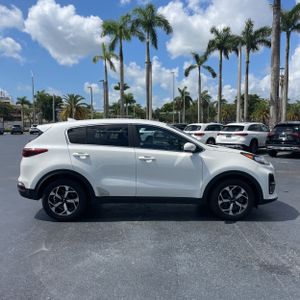 2021 KIA SPORTAGE LX 照片 10
