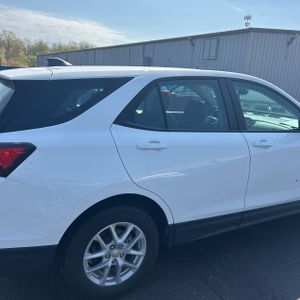 CHEVROLET EQUINOX LS - 9