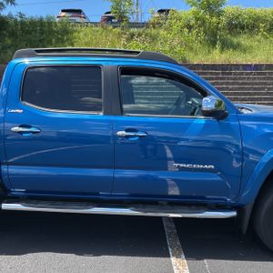2018 Toyota TACOMA LIMITED — миниатюра 11