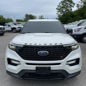 FORD EXPLORER ST - 10