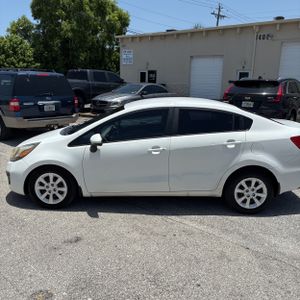 2014 KIA RIO LX 照片 3