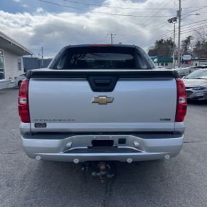 CHEVROLET AVALANCHE LTZ - 7