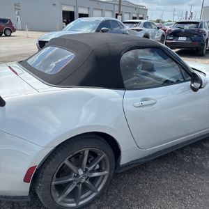 MAZDA MX-5 MIATA GRAND TOURING - 9