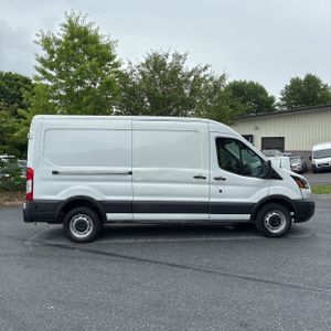 FORD TRANSIT 350 - 10