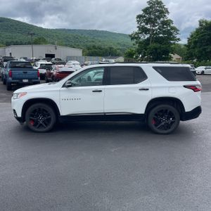 صورة 3 لـ 2021 Chevrolet TRAVERSE PREMIER