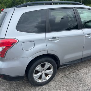 صورة 9 لـ 2014 Subaru FORESTER 2.5I PREMIUM