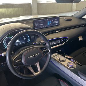 صورة 35 لـ 2023 Genesis GV70 2.5T STANDARD
