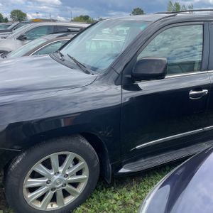 2011 Lexus LX 570 BASE 照片 2