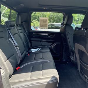 صورة مصغرة 32 لـ 2026 RAM 1500 RHO