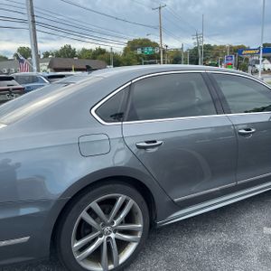 2017 Volkswagen PASSAT 1.8T R-LINE — фото 9