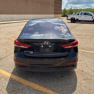 HYUNDAI ELANTRA SE - 7