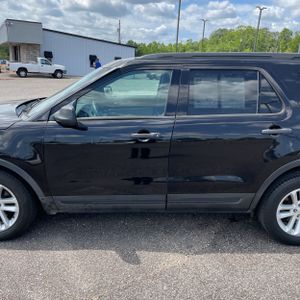 FORD EXPLORER BASE - 4