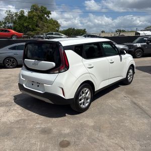 KIA SOUL LX - 8
